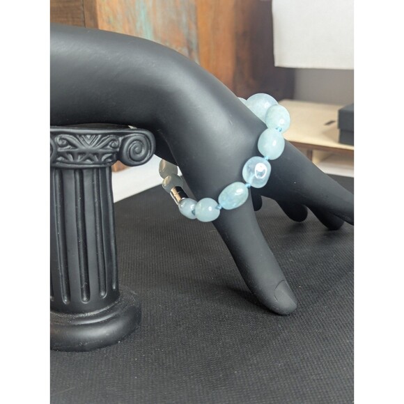 JTV Aquamarine bracelet - Large Gemstones, Magnetic Clasp, 8 inch - Picture 4 of 7
